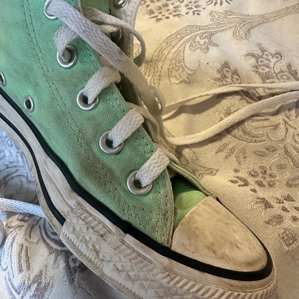 Converse Green High-Top Sneakers Canvas Lace-Up size 8 women’s/size 6 in men’s - Picture 8 of 11